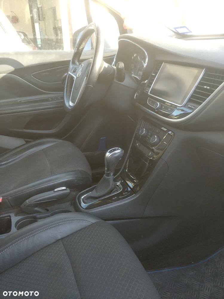 Buick Encore - 4