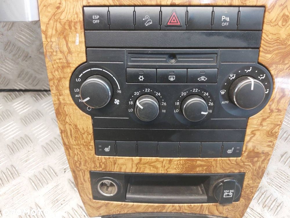 PANEL NAWIEWU KONSOLA ŚRODKOWA RAMKA GRAND CHEROKEE WK X35011600 P04602846 - 4