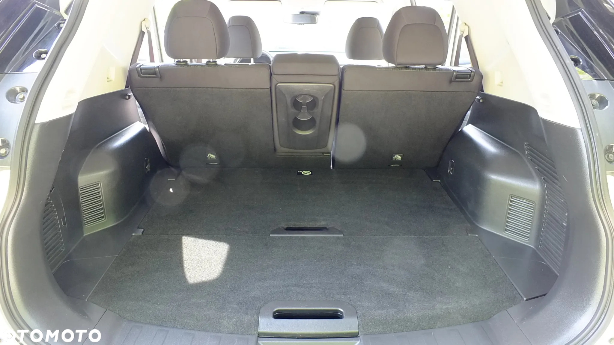 Nissan X-Trail 1.6 DCi Tekna 2WD - 10