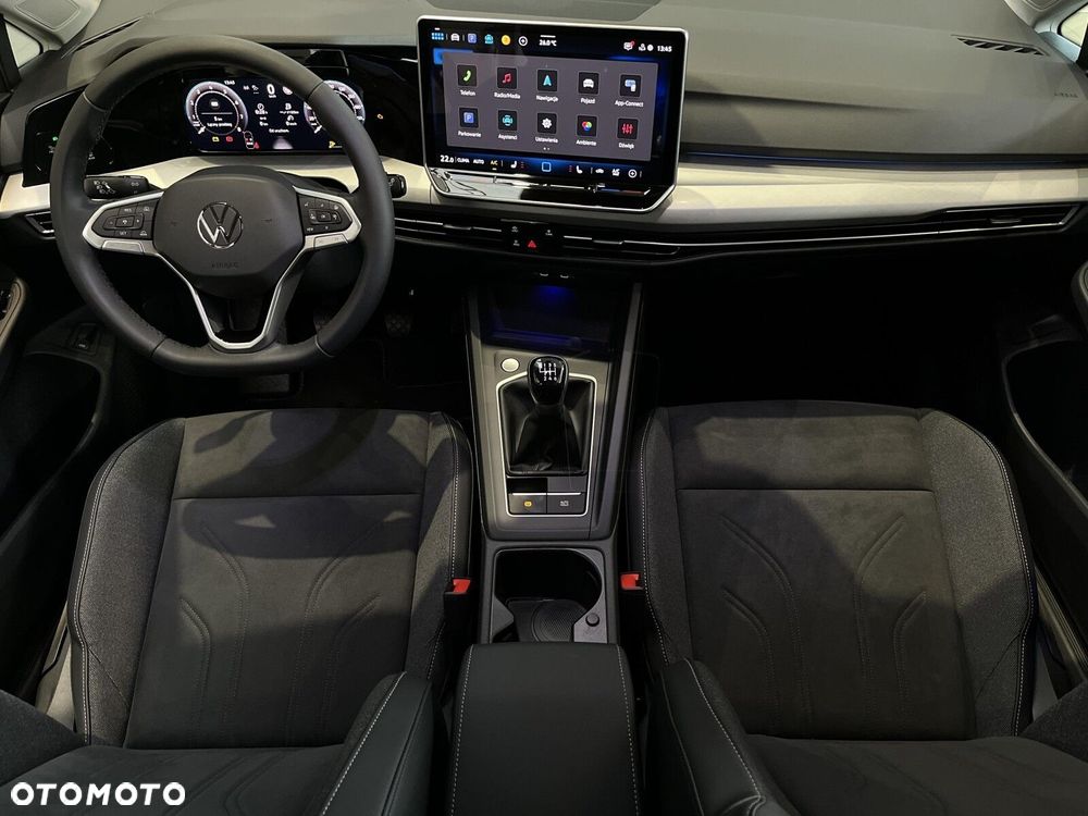 Volkswagen Golf Variant - 24