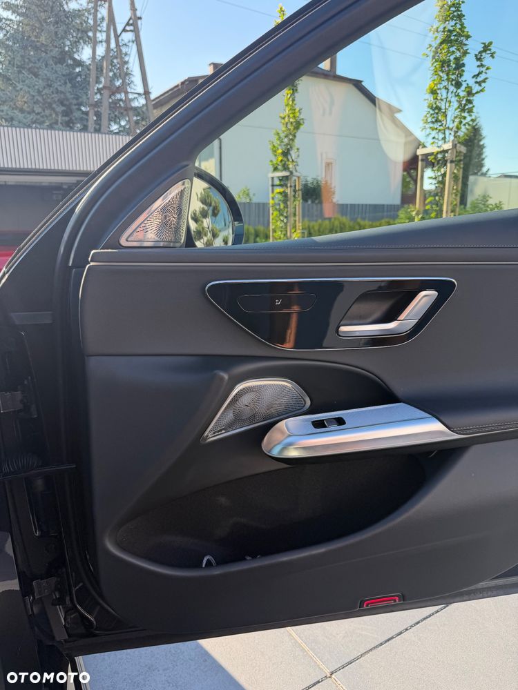 Mercedes-Benz Klasa E 220 d 4Matic 9G-TRONIC Edition AMG Line - 11