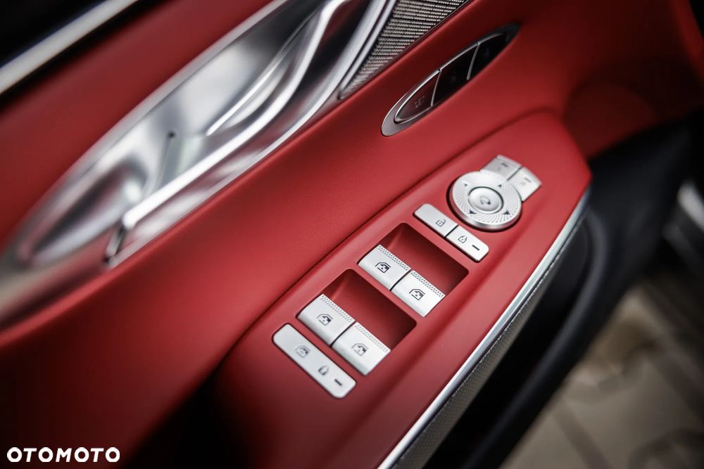 Genesis GV70 2.2 AWD AT8 Luxury Line - 15