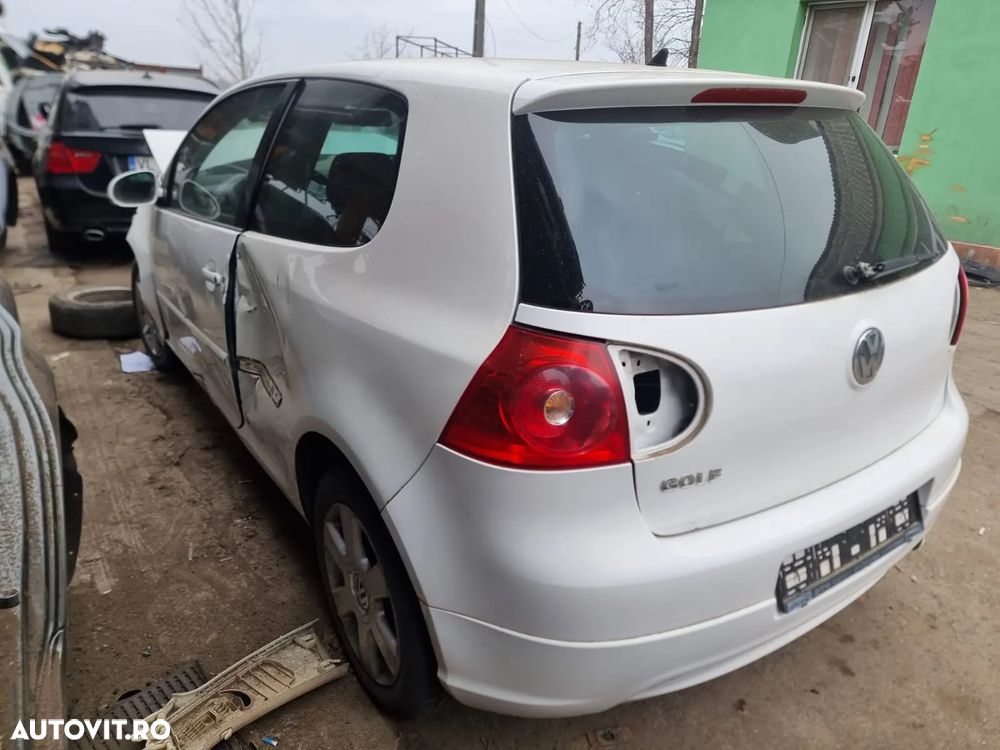 motor fara anexe cutie de viteze viteza manuala  5 trepte  timonerie  clapeta acceleratie alternator electromotor compresor clima rampa injectoare pompa abs frana tulumba  fuzeta etrier calaret punte spate jug motor Vw Golf 5, an 2008, motor 1.4 benzina, cod motor BUD, - 2