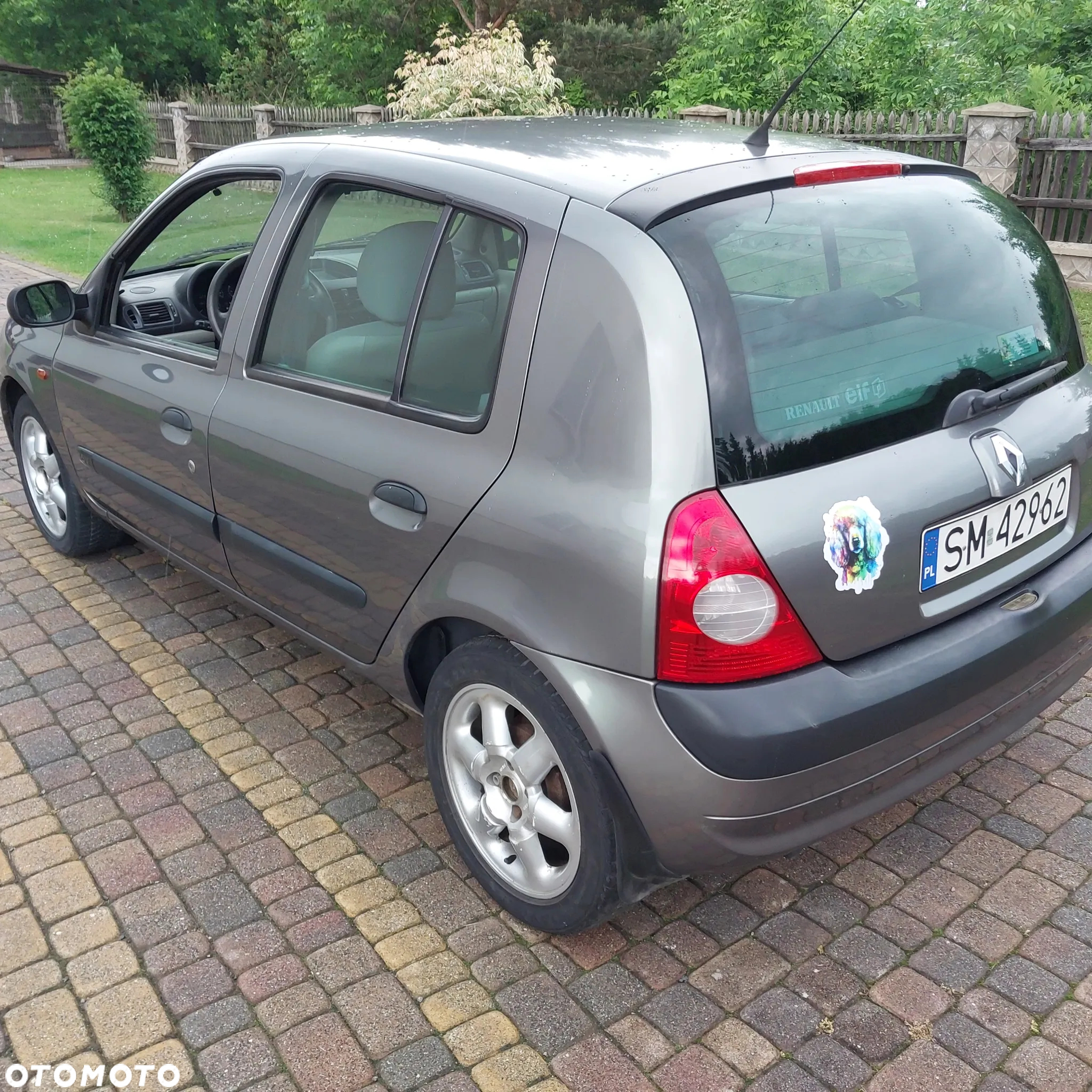 Renault Clio - 7