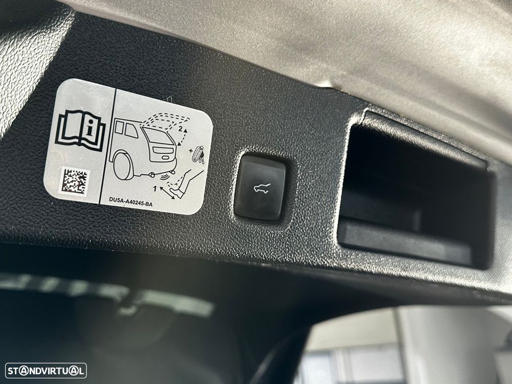 Ford Kuga 2.5 PHEV Titanium - 8