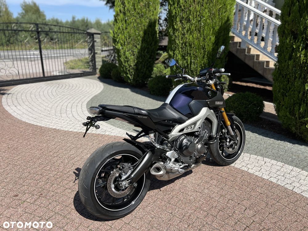 Yamaha MT - 10