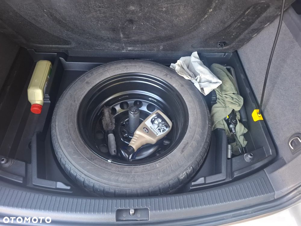 Volkswagen Tiguan - 18