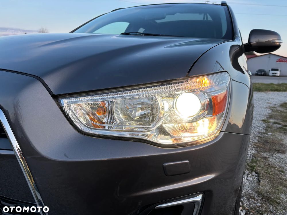 Mitsubishi ASX 1.8 DI-D 2WD Diamant Edition - 35