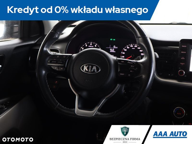 Kia Stonic - 13