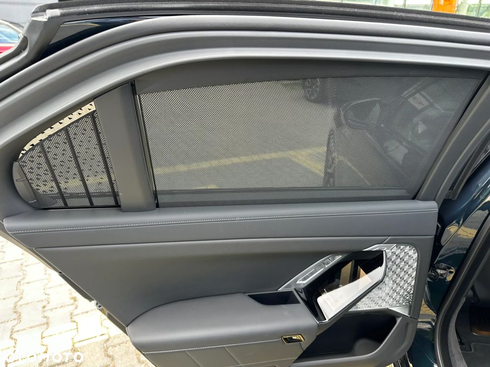 BMW Seria 7 M760e PHEV xDrive Individual Edition sport - 21