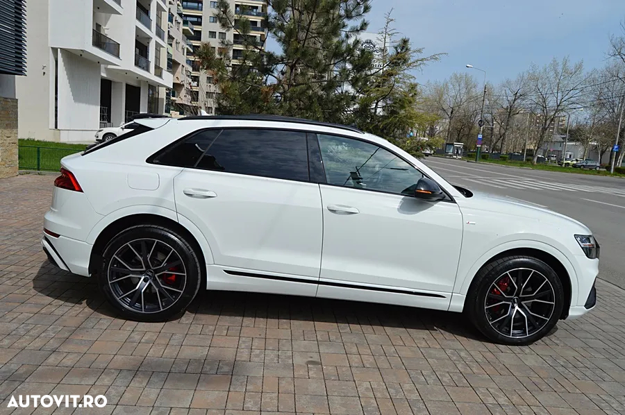 Audi Q8 3.0 50 TDI quattro Tiptronic MHEV - 29