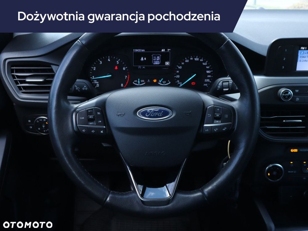 Ford Focus SW - 21