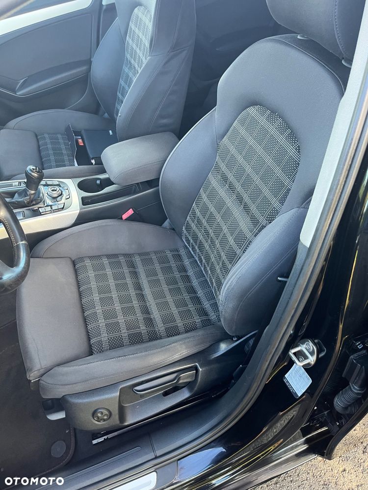 Audi A4 Avant 2.0 TDI Quattro - 19