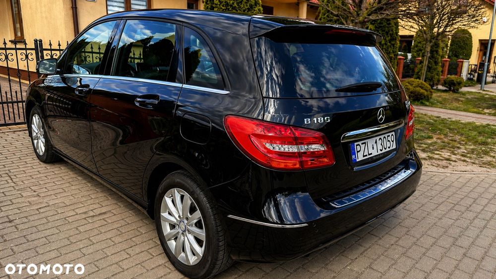 Mercedes-Benz Klasa B 180 BlueEFFICIENCY Edition Style - 8