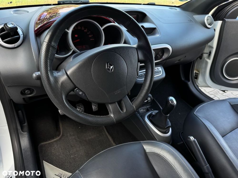 Renault Wind - 16