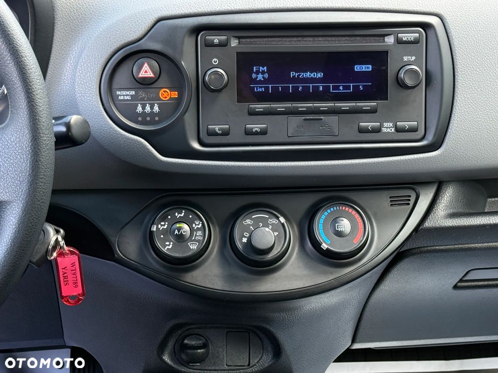 Toyota Yaris 1.0 Active EU6 - 7