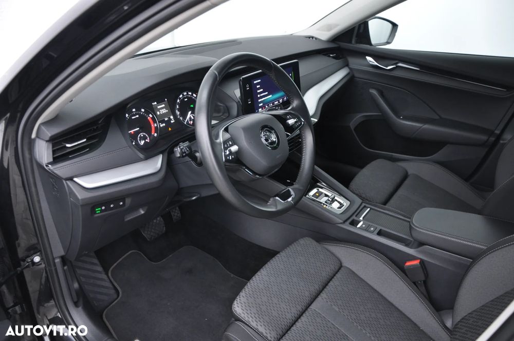 Skoda Octavia 1.5 TSI e-TEC DSG Clever - 15