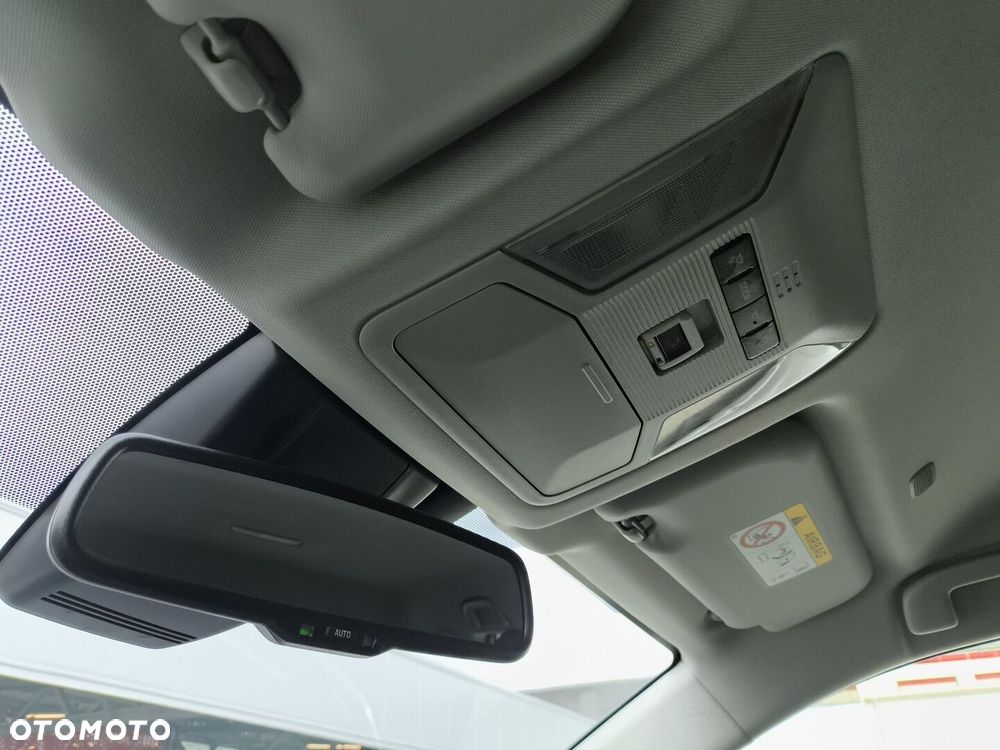 Toyota RAV4 - 21