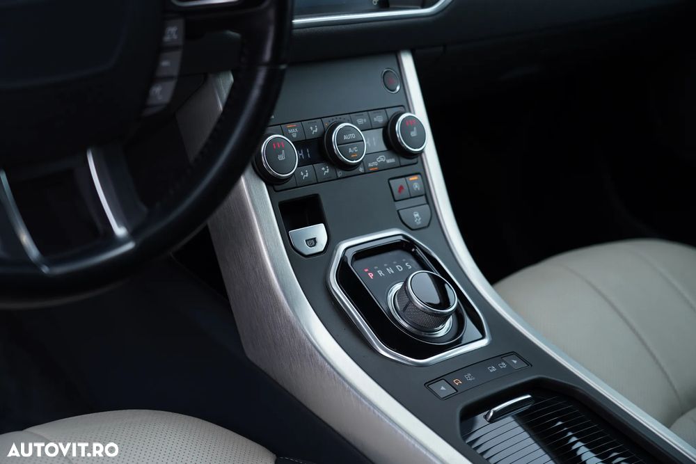 Land Rover Range Rover Evoque - 13