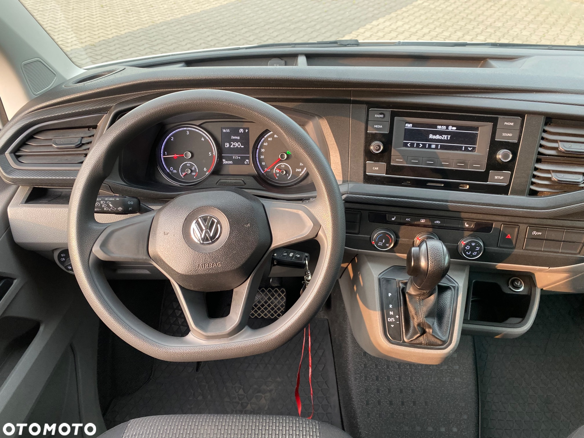Volkswagen Transporter - 9