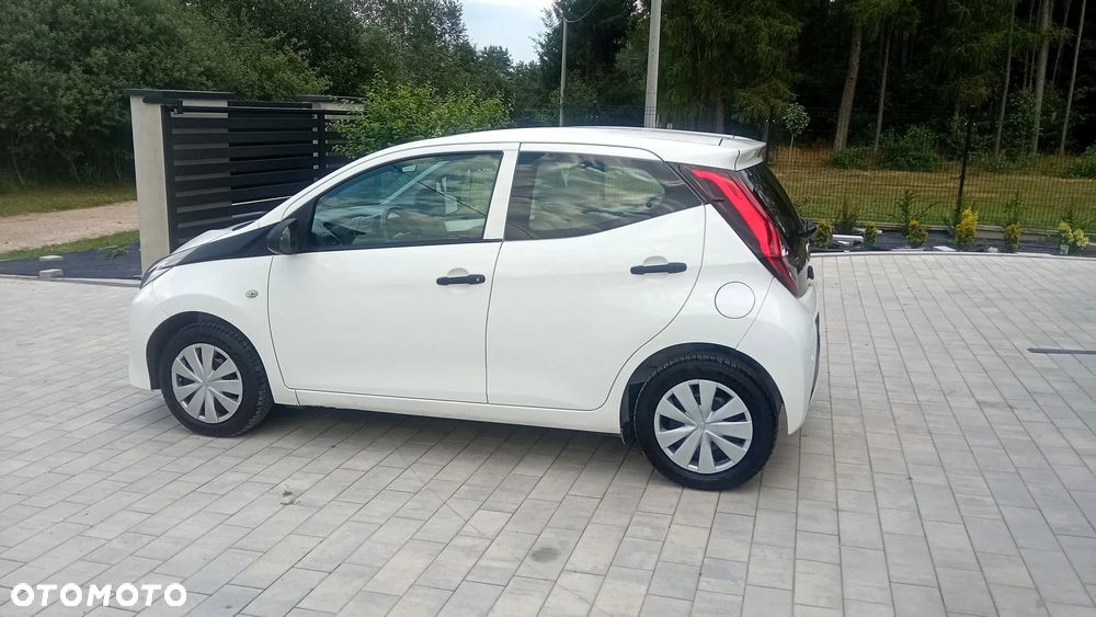 Toyota Aygo x - 5