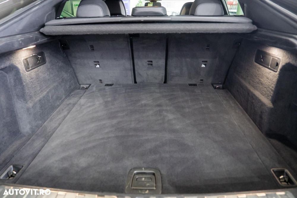 BMW X6 M M60i xDrive - 18