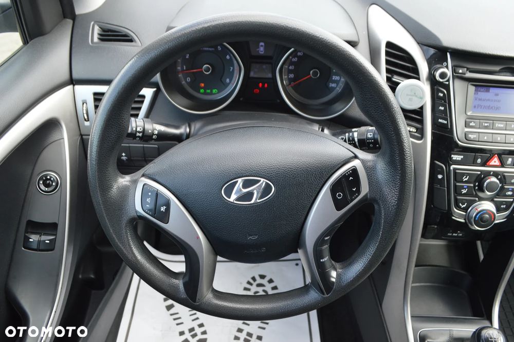 Hyundai i30 - 18