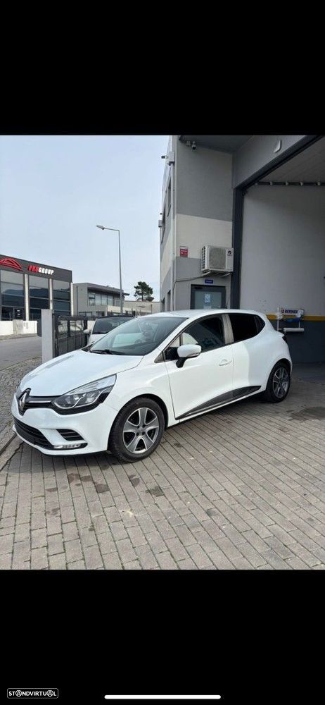 Renault Clio (Energy) dCi 90 Start & Stop LIMITED - 4