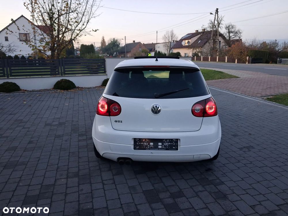 Volkswagen Golf 2.0 GTI - 19