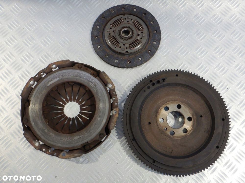 Sprzęgło Kompletne Alfa Romeo 147 2000-2007 1,6 BENZYNA - 3