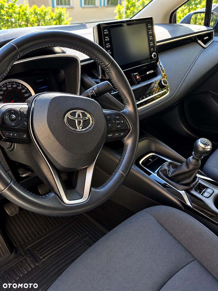 Toyota Corolla - 9