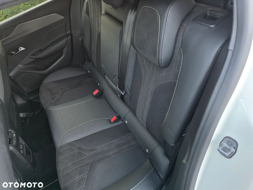 Peugeot 308 PureTech 130 EAT8 GT - 20