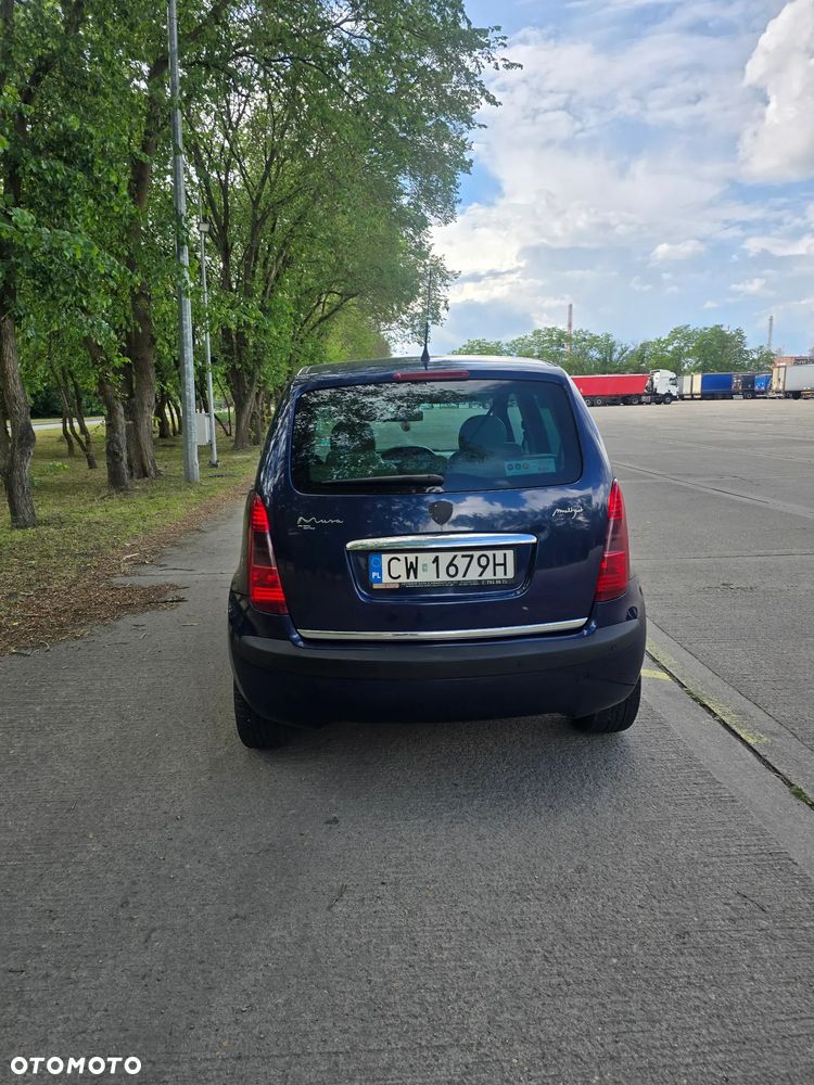 Lancia Musa 1.9 MTJ Platino - 8