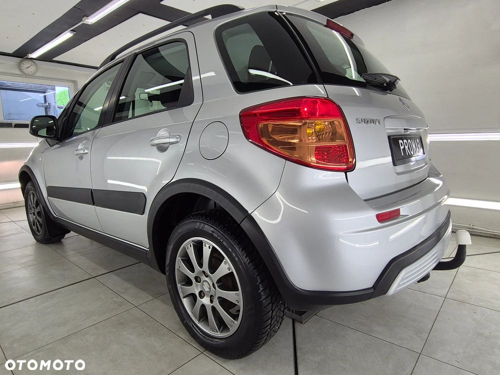 Suzuki SX4 1.6 VVT 4x4 Comfort - 13