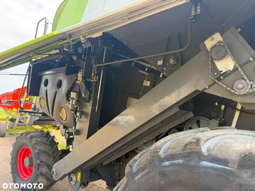 Claas Tucano 420, heder CLAAS VARIO 560, przystawka do kukurydzy CLAAS CORIO 675FC - 12