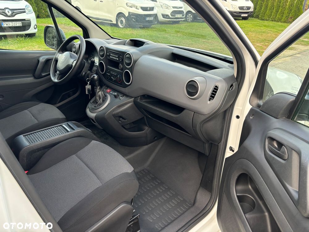 Peugeot Partner - 13