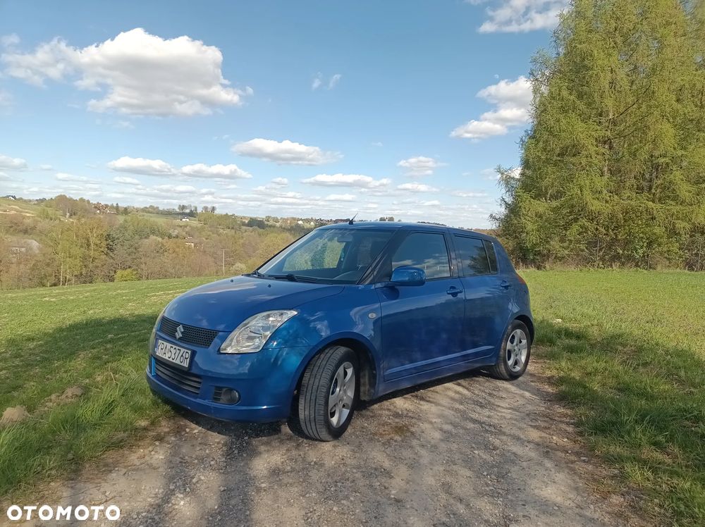 Suzuki Swift 1.3 Comfort dance - 1
