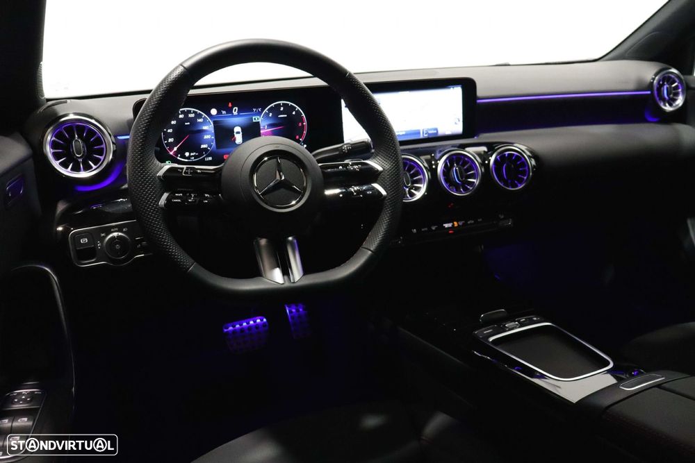 Mercedes-Benz A 180 d AMG Line Aut. - 19