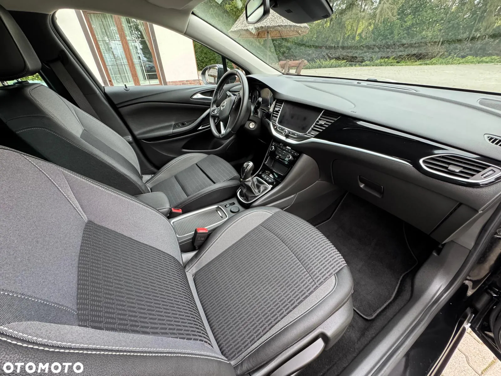 Opel Astra 1.2 Turbo Start/Stop Edition - 29