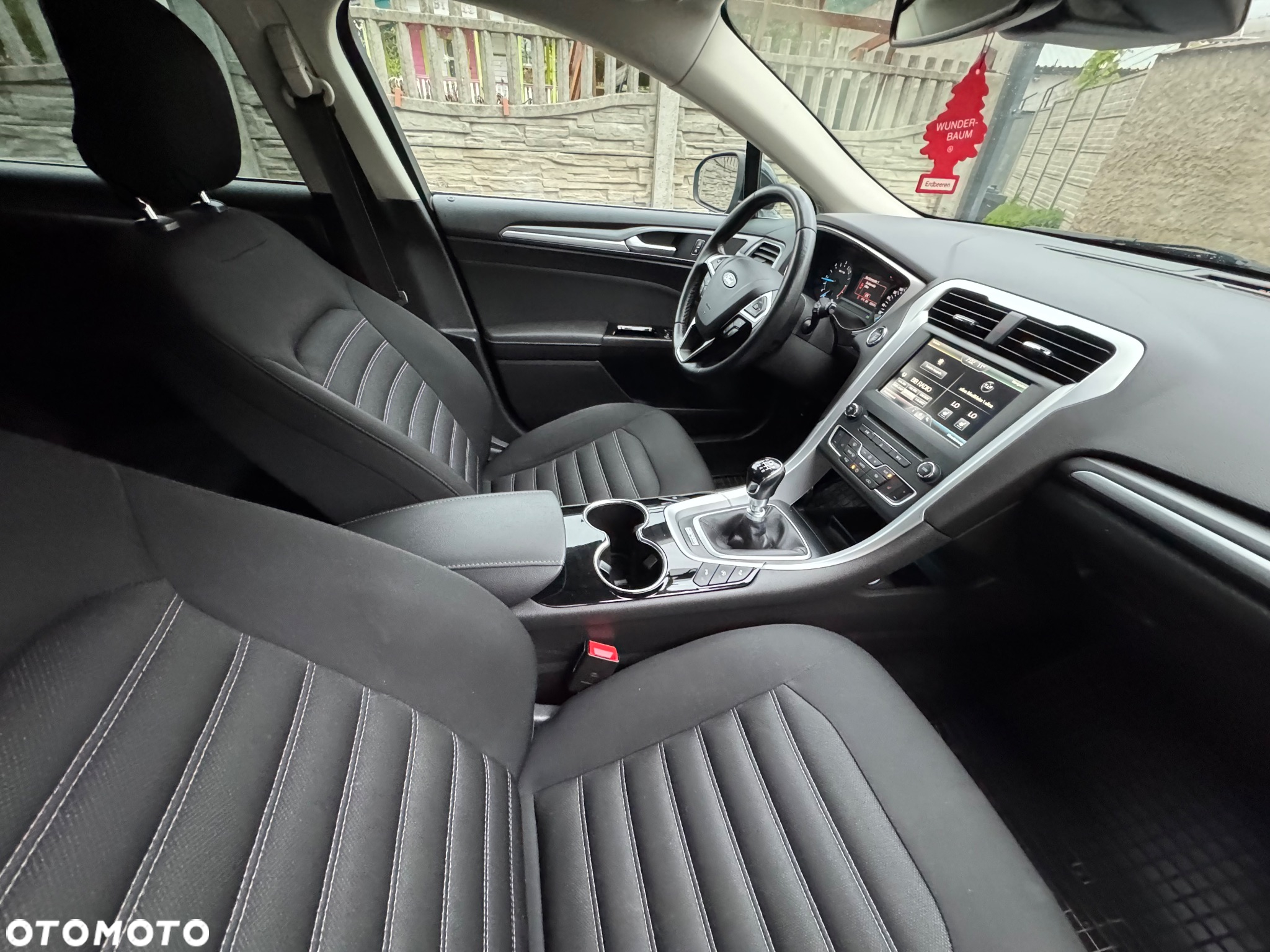 Ford Mondeo Turnier 2.0 TDCi ECOnetic Start-Stopp Titanium - 32