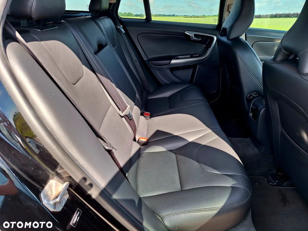 Volvo V60 - 26