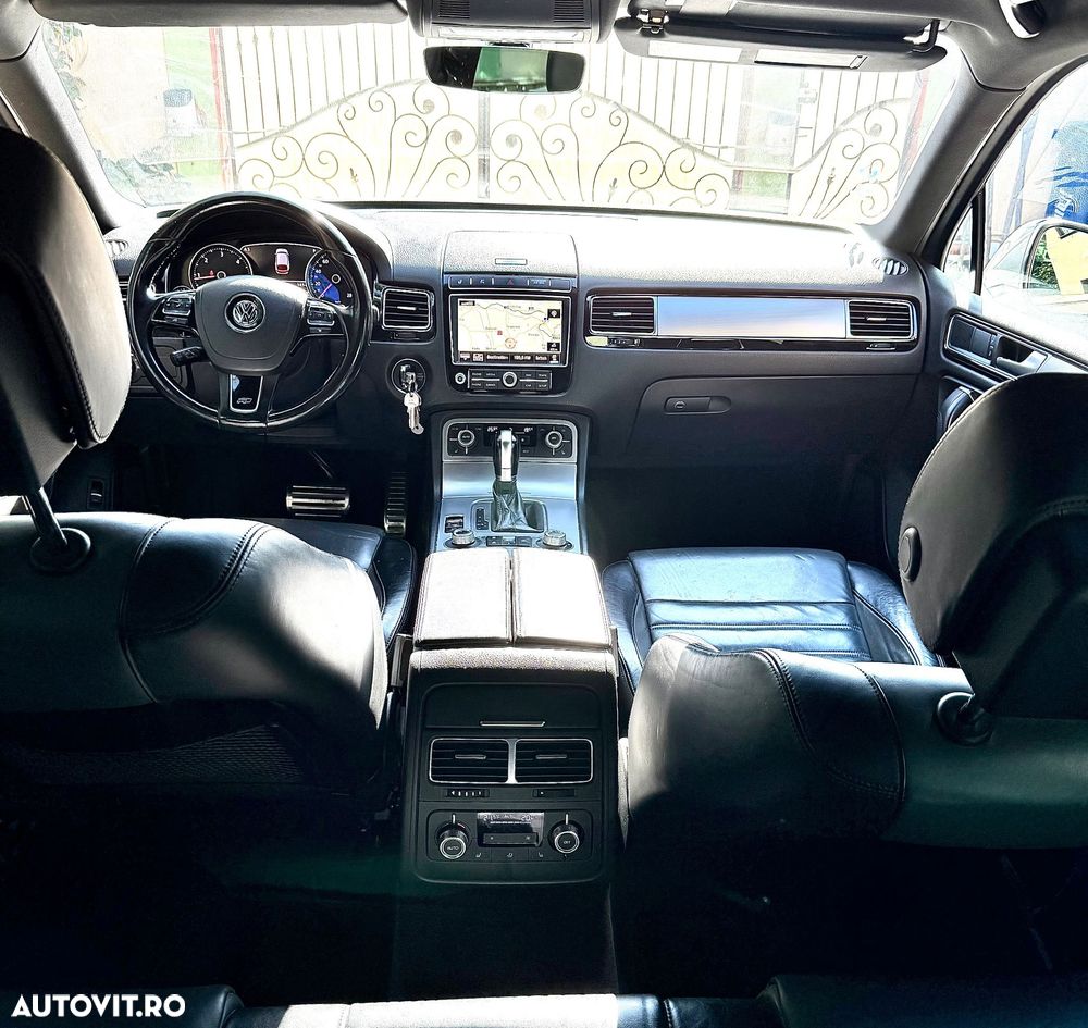 Volkswagen Touareg - 18