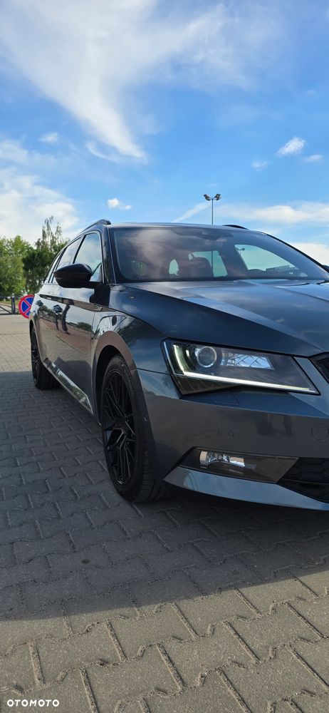 Skoda Superb 1.5 TSI ACT Sportline DSG - 22