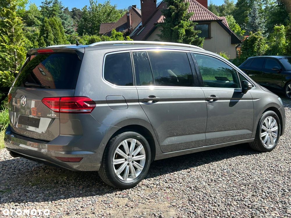 Volkswagen Touran 2.0 TDI SCR DSG ACTIVE - 3