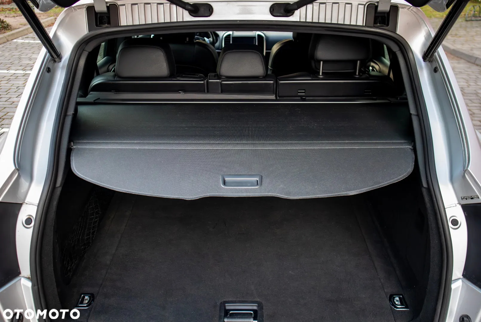 Porsche Cayenne - 34