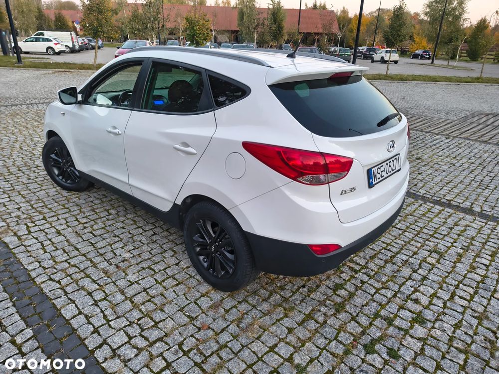 Hyundai ix35 blue 1.6 2WD Finale Silver - 13