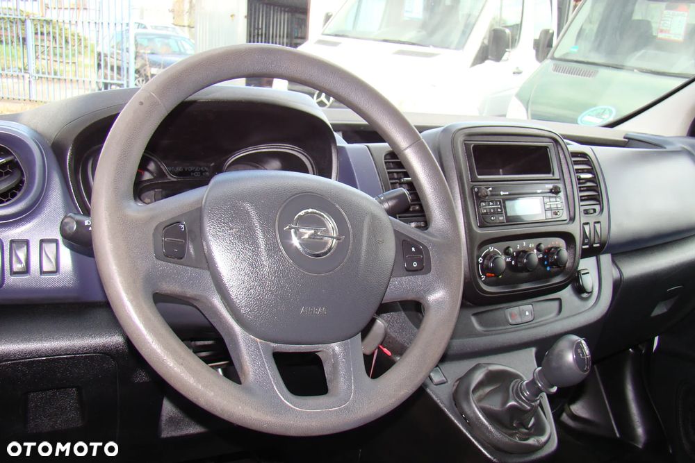 Opel vivaro - 7