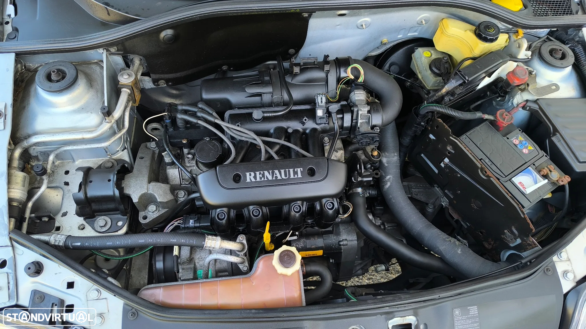 Renault Clio 1.2 RXE - 42