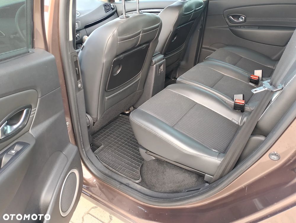Renault Scenic - 8