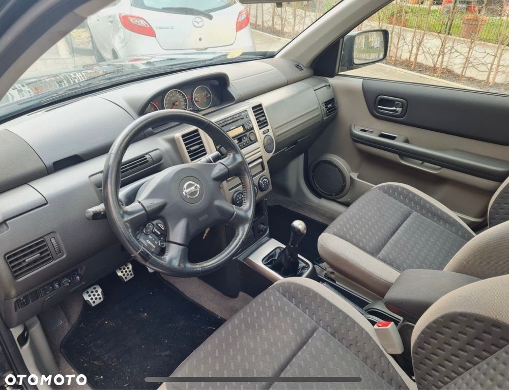 Nissan X-Trail - 5